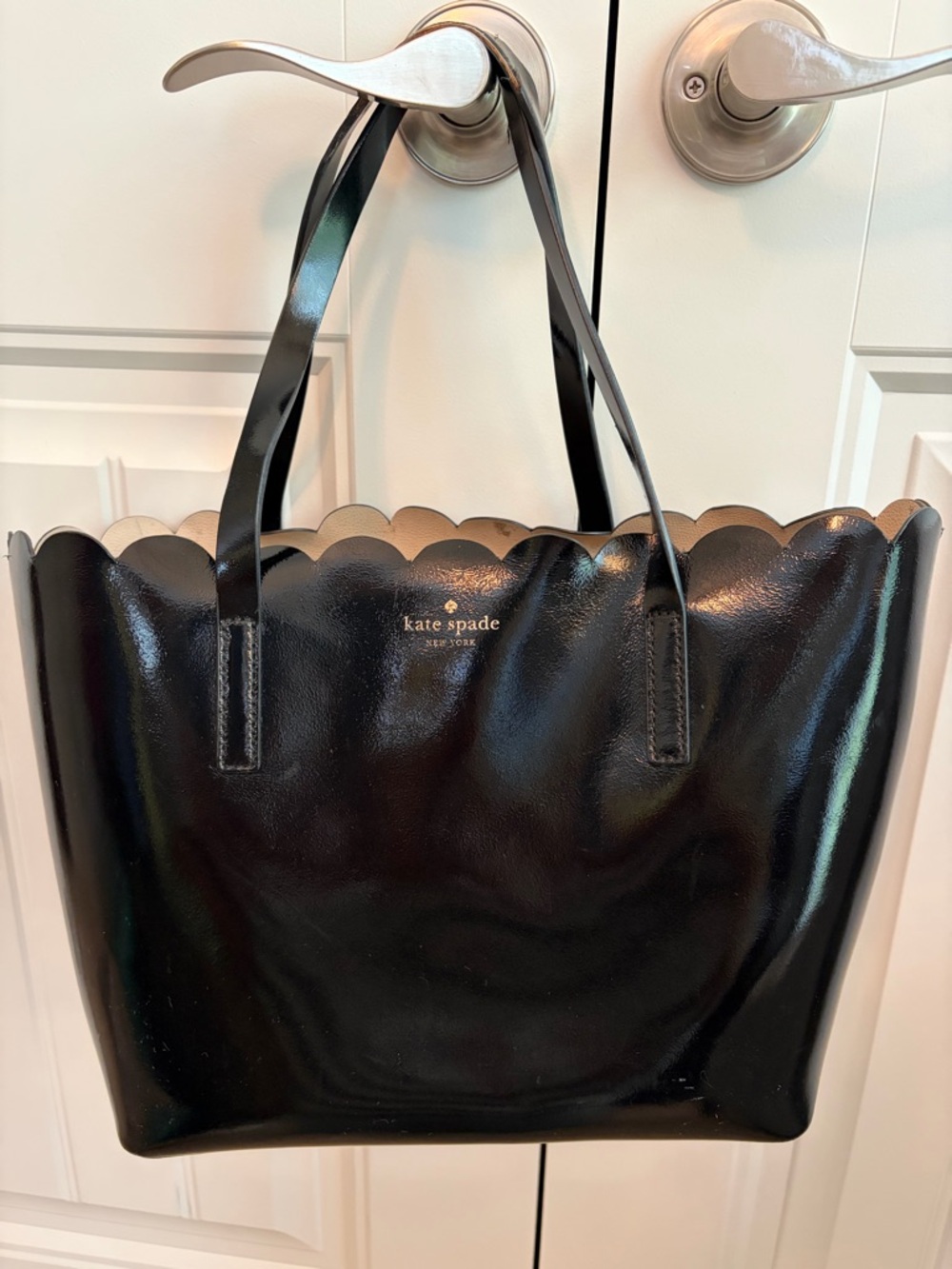 KATE SPADE Lily Avenue Patent Leather Small Carrigan Tote Purse Bag Black
